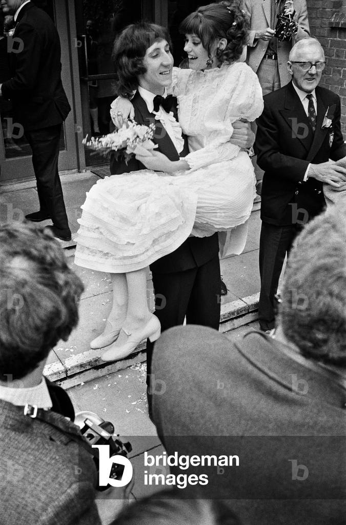 Wedding of The Who rock group guitarist Pete Townshend and Karen Astley at Didcot Registry Office. 20th May 1968 (b/w photo)