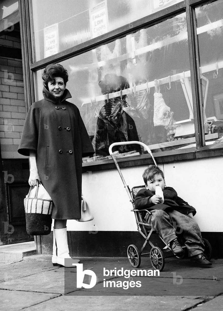 Pat Phoenix British Actress starred in Crossroad. Pictured on location 1966