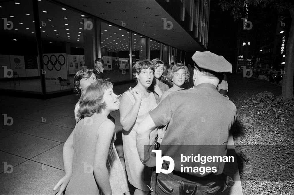 The Beatles in New York City, on their North American Tour a head of their concert to be held at Forest Hills. (picture shows) Fans going Wild for the Beatles. 28th August 1964 (b/w photo)
