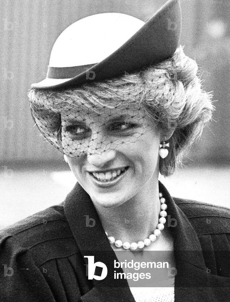 Diana, Princes of Wales. Huge crowds greeted the Prince and Princess of Wales when they arrived in Warwickshire 27th June 1985 (b/w photo)