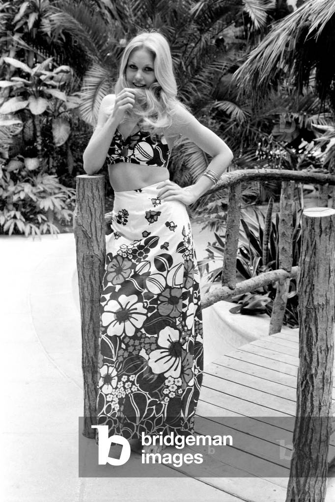 Miss South Africa (Miss World) Annaline Kriel, March 1975 (b/w photo)