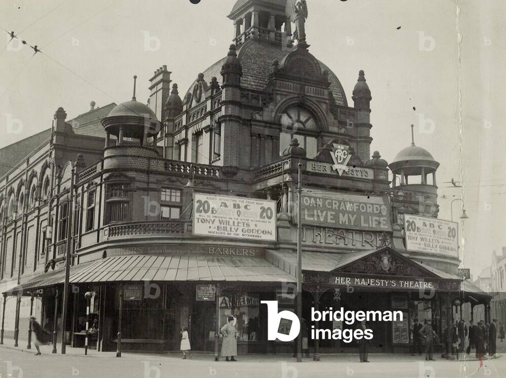 Her Majesty's Theatre, Walsall, Black Country, 1936 (b/w photo)