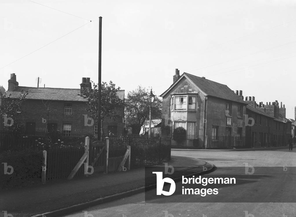 Old cottages at top of Waterloo Road, Uxbridge due to be demolished, c. 1931 (b/w photo)
