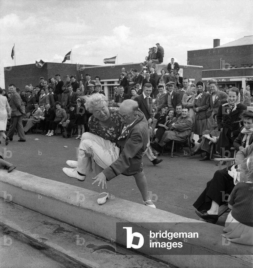 Butlins Holiday Camp 1947 Husband and wife race. July 1947 O8591-001