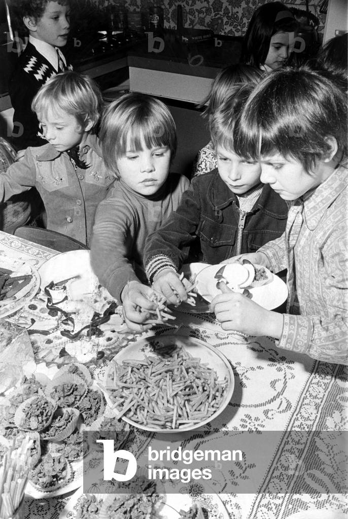 Childrens birthday party - Nicky eating on his 6th birthday - March 1975