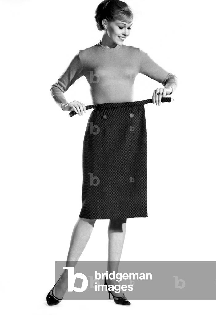 Reveille Fashions. Jo Waring. October 1962