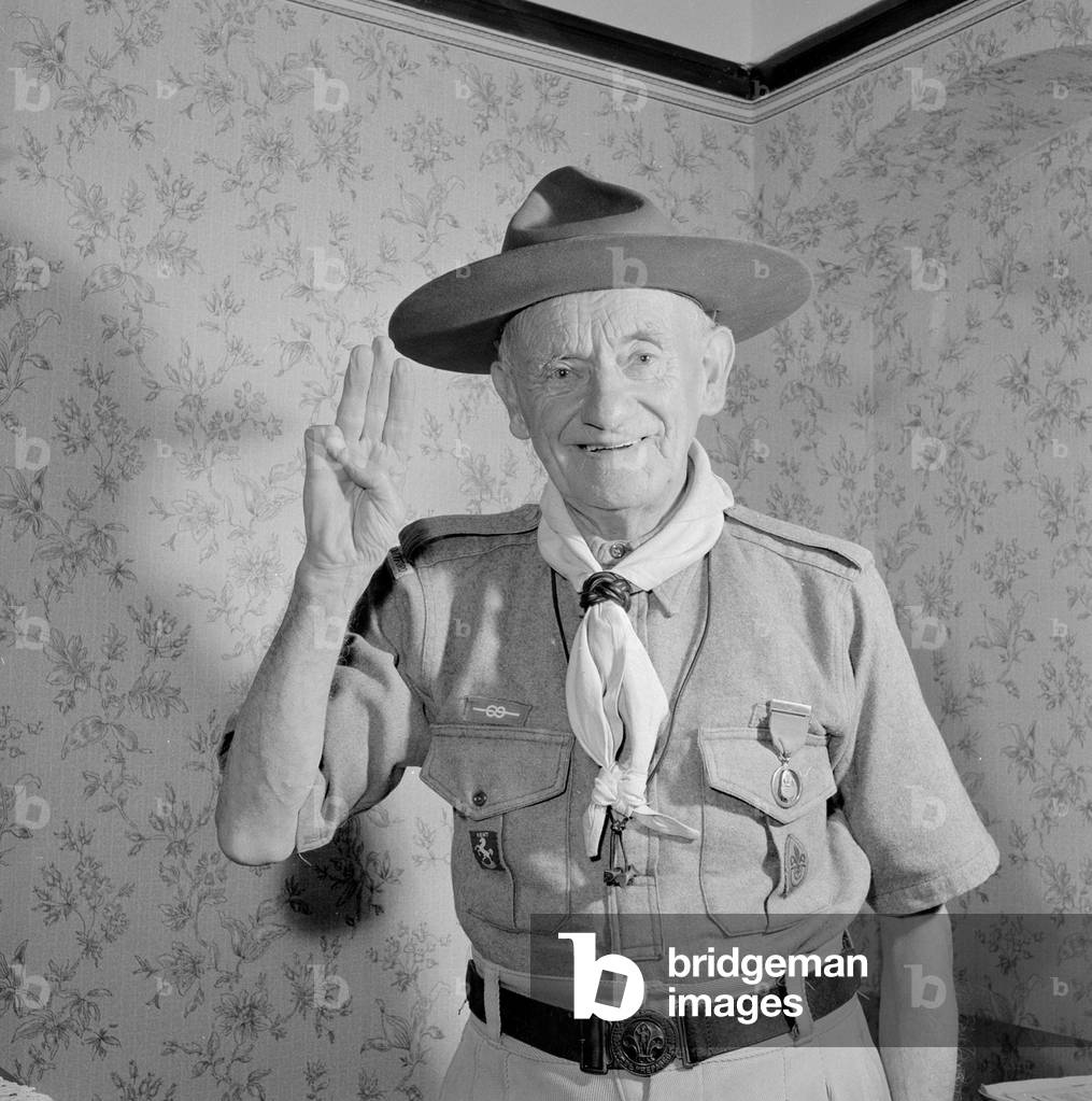 William Phillips aged 85 seen here in 1959 then one of the United Kingdoms oldest Scouts.