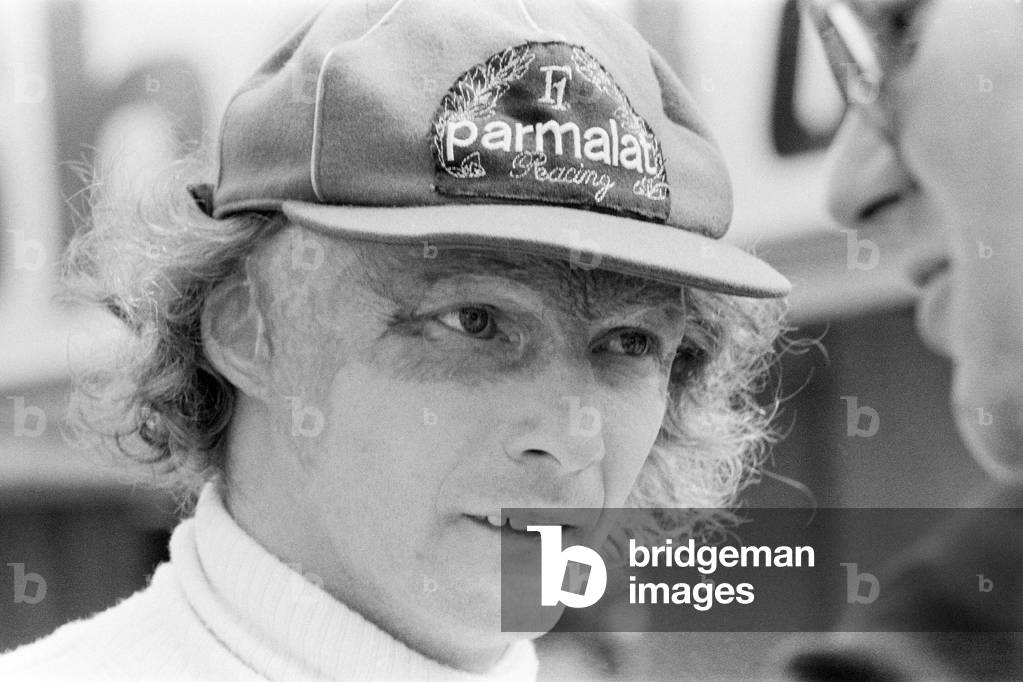 Niki Lauda at Brands hatch, fighting the clock for an early placing in the John Player Grand Prix. 13th July 1978 (b/w photo)