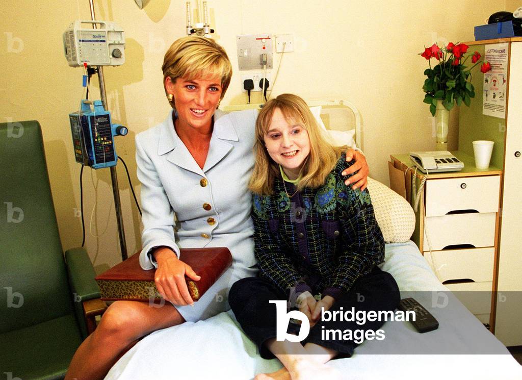Princess Diana at the Royal Brompton Hospital where she was there to highlight the fact that it was cystic fibrosis week, 15th April 1997 (photo)