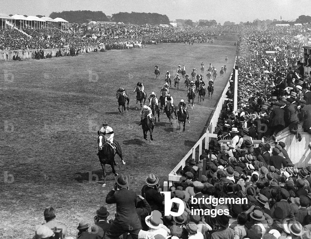 racehorse Captain Cuttle ridden by jockey Steve Donoghue wins the Epsom Derby, June 1922 (b/w photo)