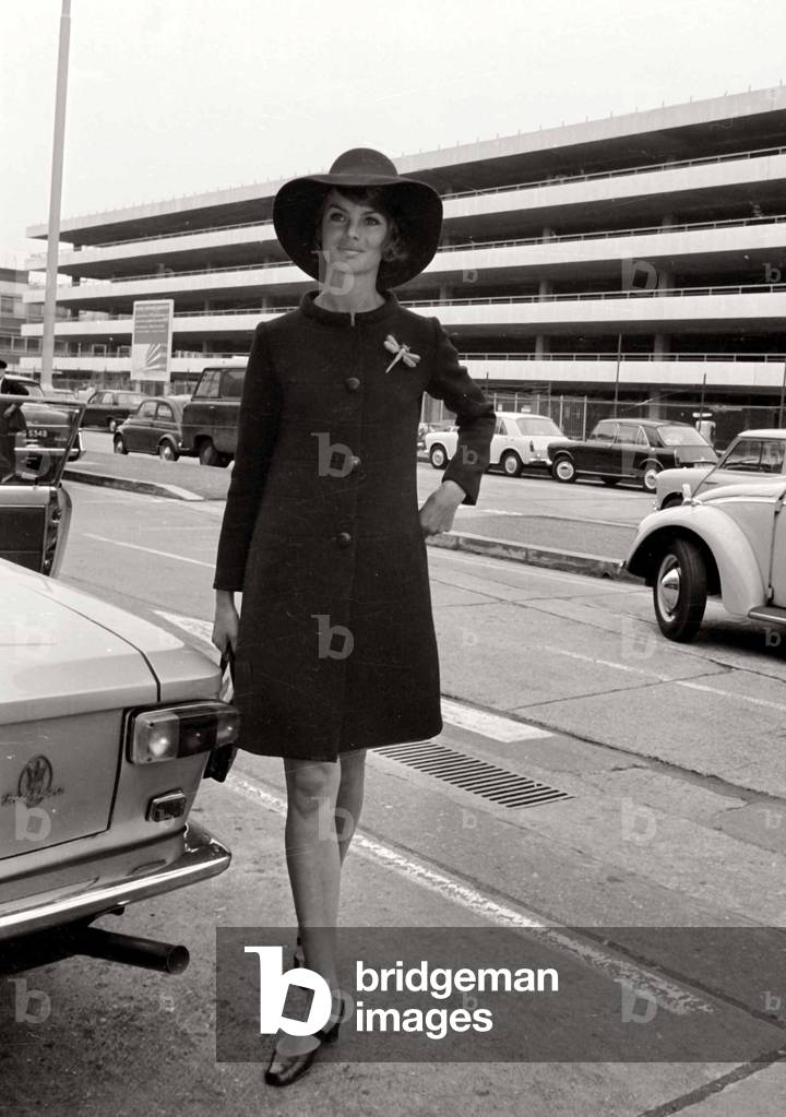 Actress Raquel Welch June 1967 (b/w photo)