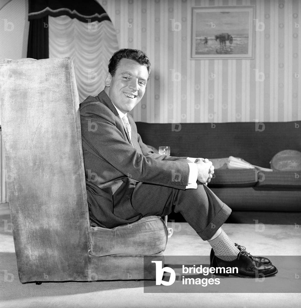 TV presenter Eamon Andrews, 1957 (b/w photo)