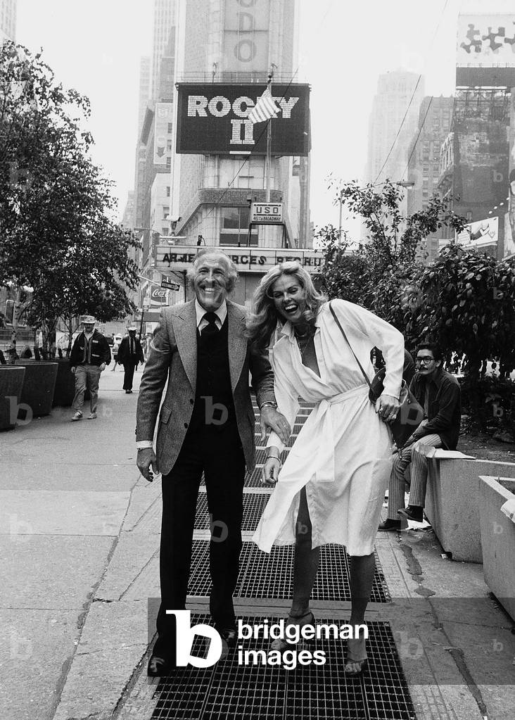 Bruce Forsyth Entertainer with his wife Anthea in New York, 
09/06/1979