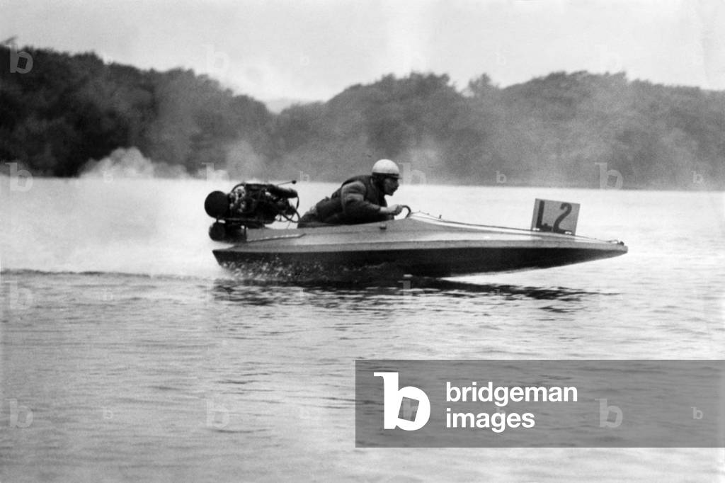 Hydroplane Racing Club. National meeting at Carr Mill Lake, St. Helens, this picture was taken during the 1st heat of the 'X' class championships, June 1952