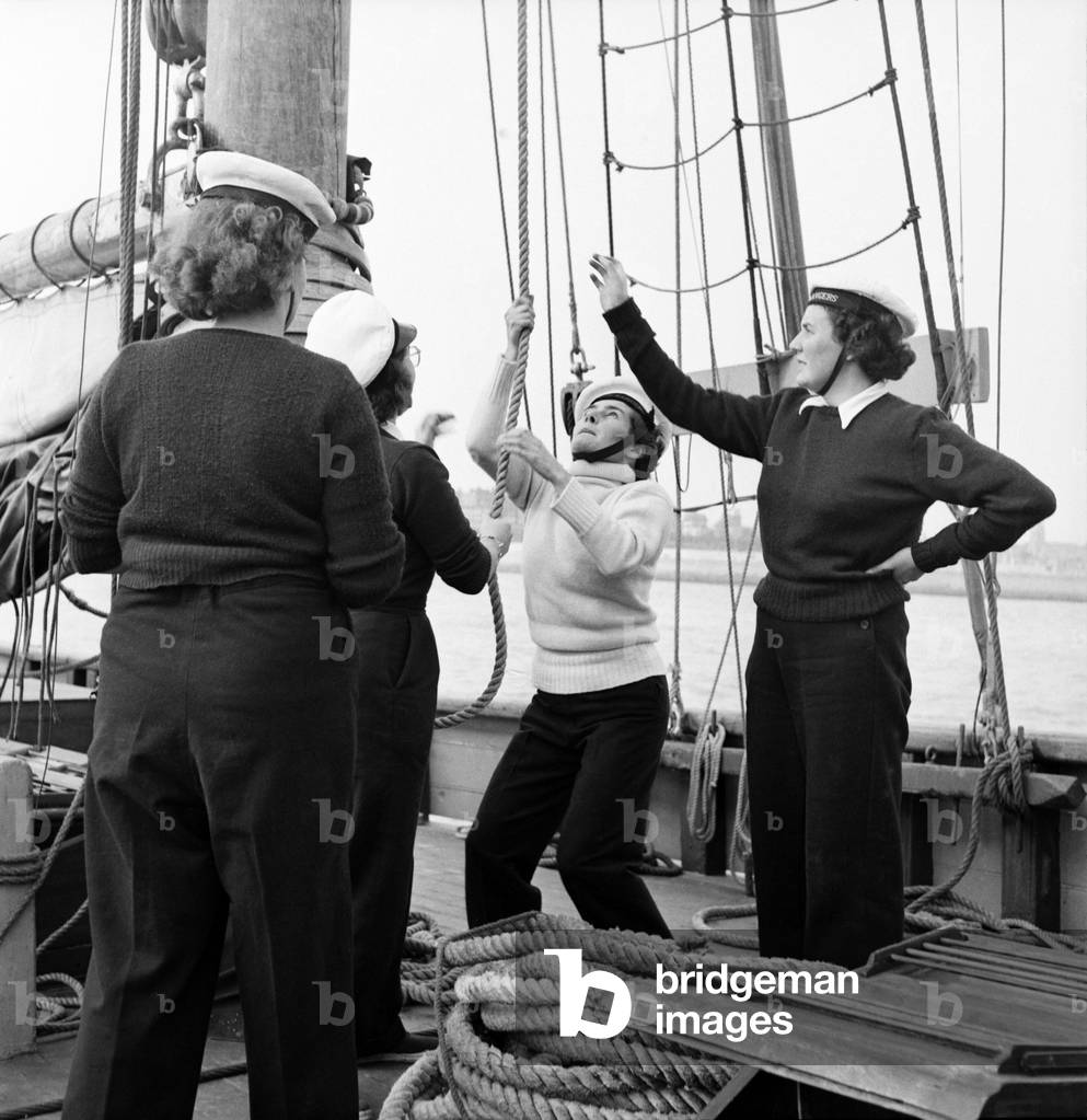 Sailors and cadets of the under 21 sailing club seen here aboard the Brixham fishing trawler Terminist. October 1952 C4799-005