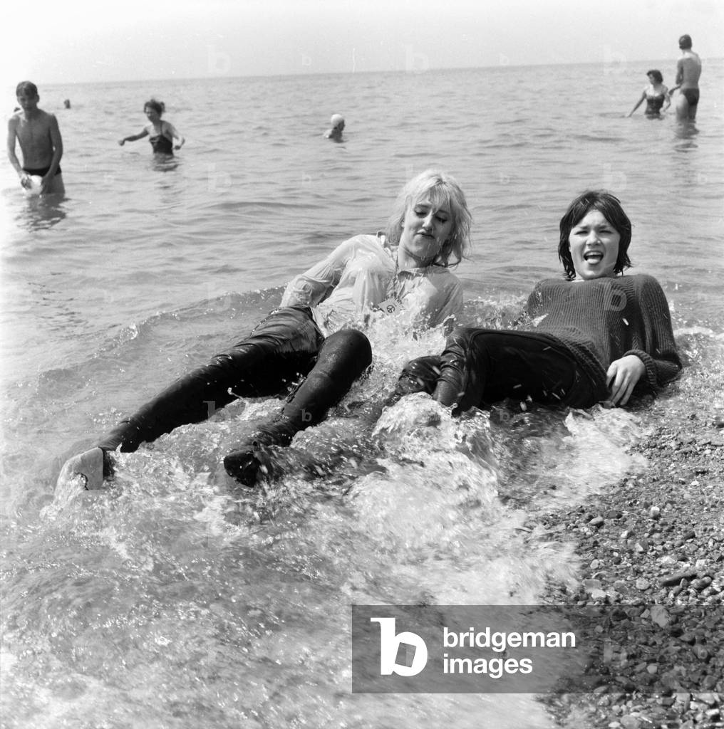 Beach scenes at Brighton. Sylvia Worsford and Margaret Kenneavy. June 1960