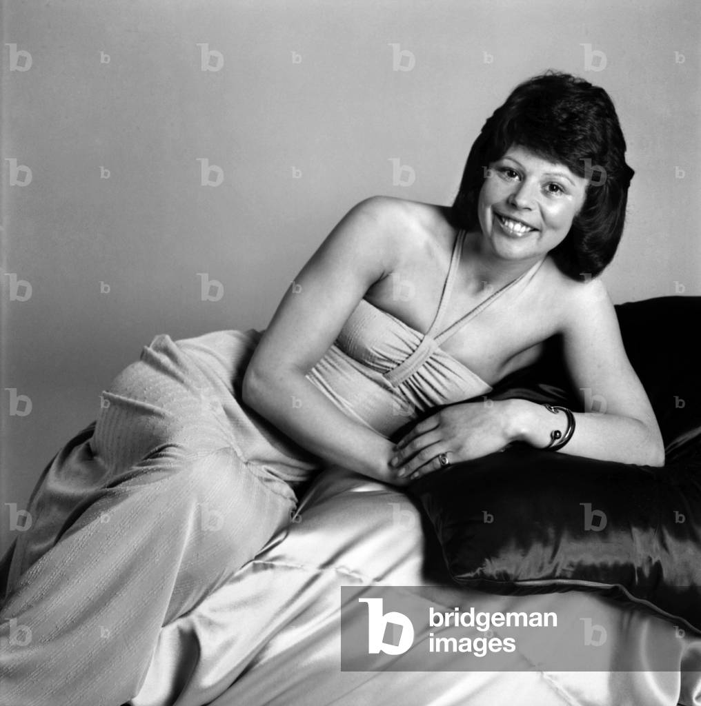 Lady Jockey Brook Sanders in the Daily Mirror Studio, March 1975 (b/w photo)