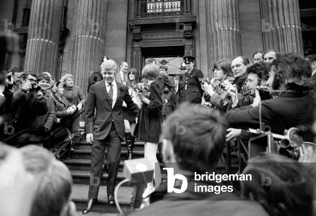 Cilla Weds: Pop Star, Cilla Black was married yesterday (Sat) to her personal Manager Bobby Willis at Marylebone Register Office, London, January 1969 (b/w photo)