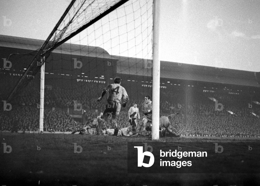 Liverpool 1 v. Coventry 0. English Division One. Y26. December 1967 (photo)