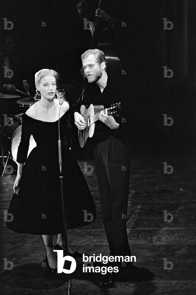 Rehearsals for the Royal Variety Performance. Nina and Frederick. 6th November 1961 (b/w photo)