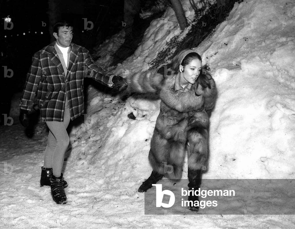 Actress Diana Rigg and George Lazenby in a scene from the James Bond 007 film On Her Majesty's Secret Service 1969