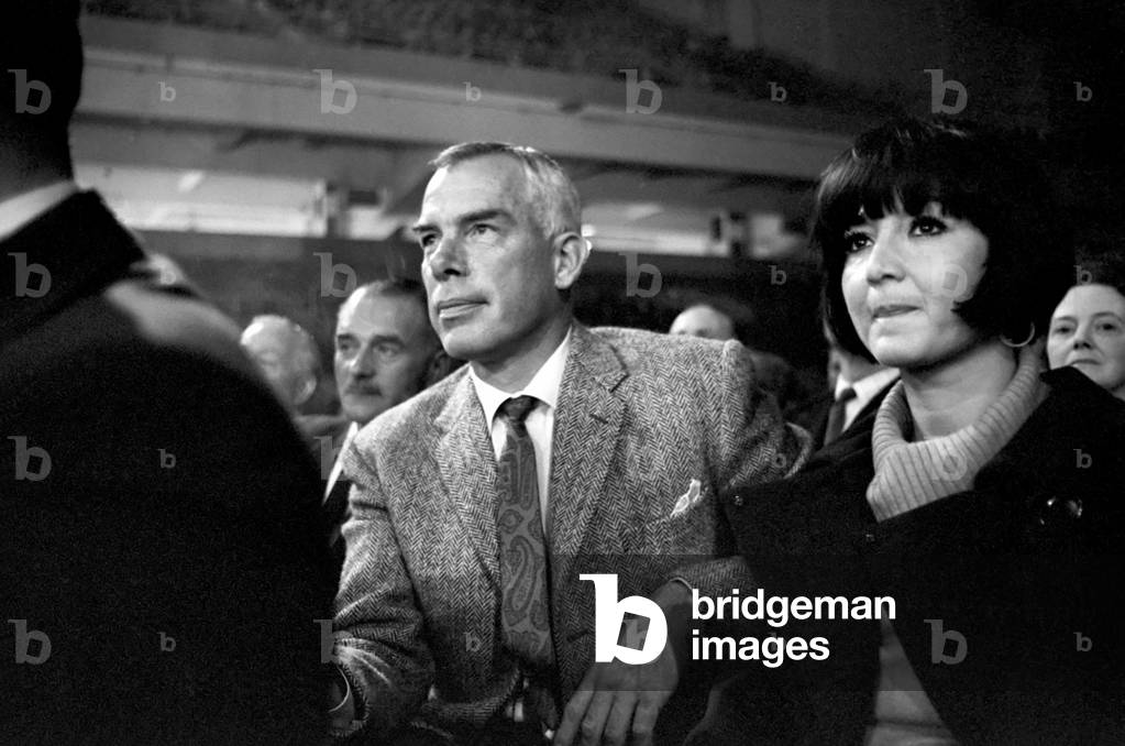 Brian London v. Cassius Clay: Actor Lee Marvin at the ringside waching the Clay - London fight, August 1966 (b/w photo)