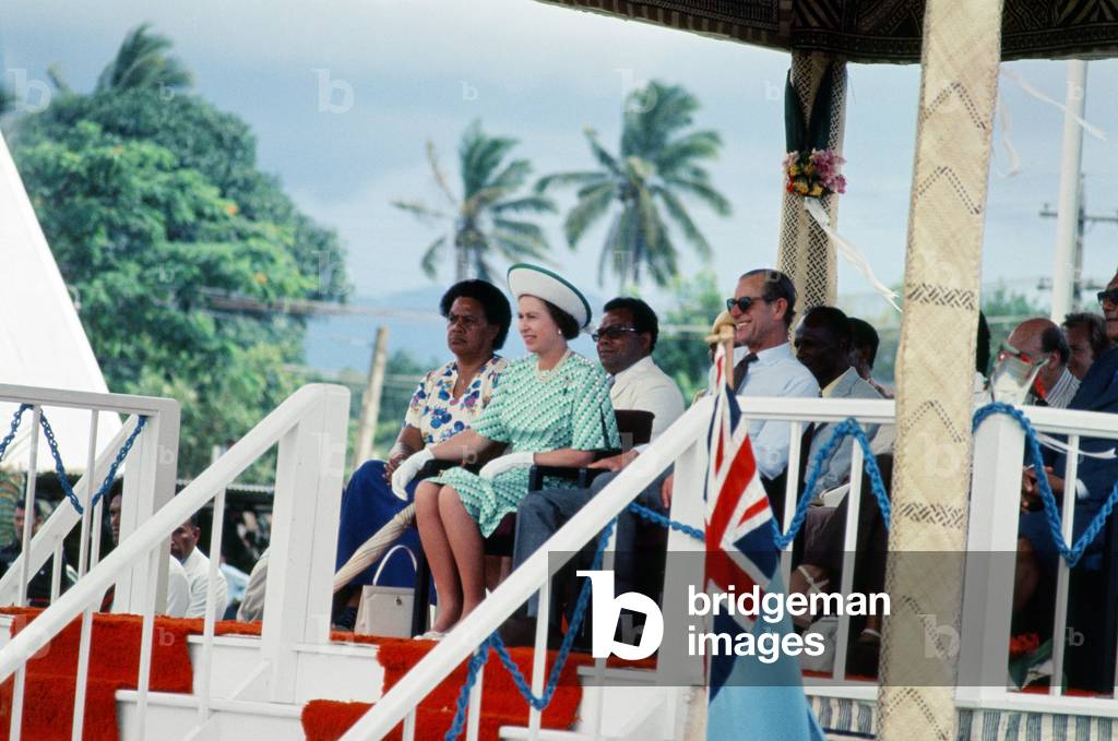 The Queen and Prince Philip in Fiji, on the Royal Silver Jubilee Tour, February 1977 (photo)