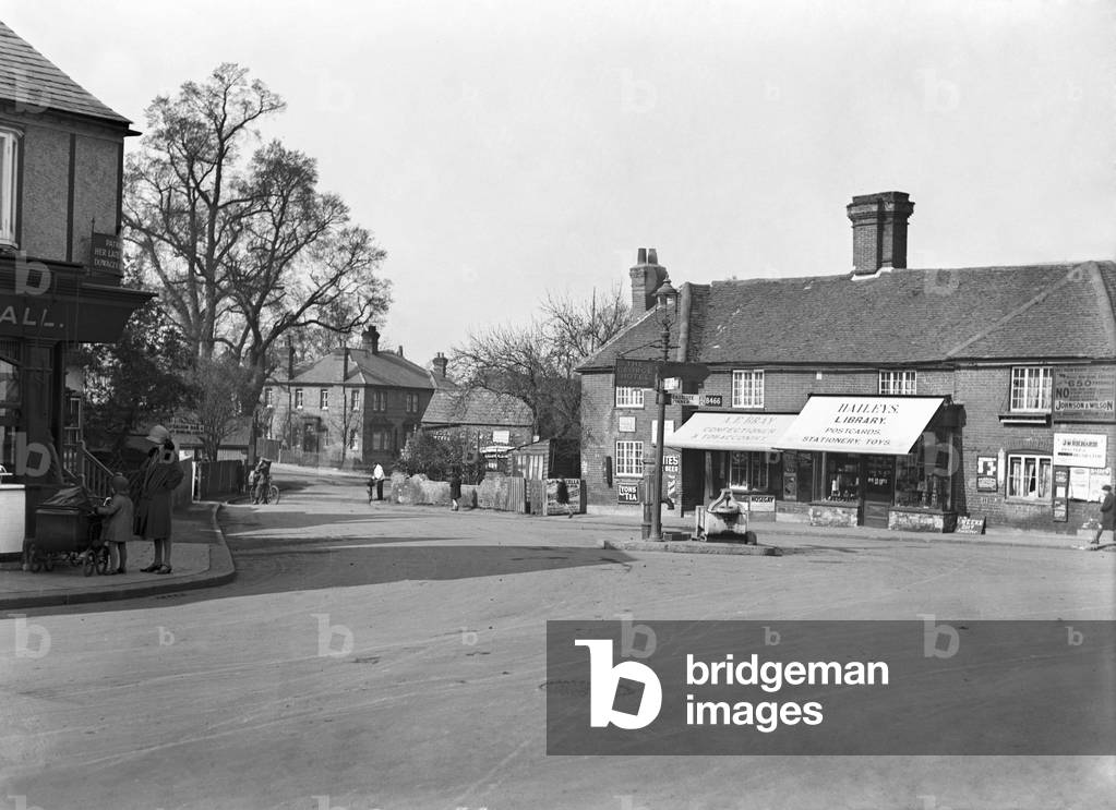 Junction of High Street Bury Street Ruislip, 1930 (b/w photo)