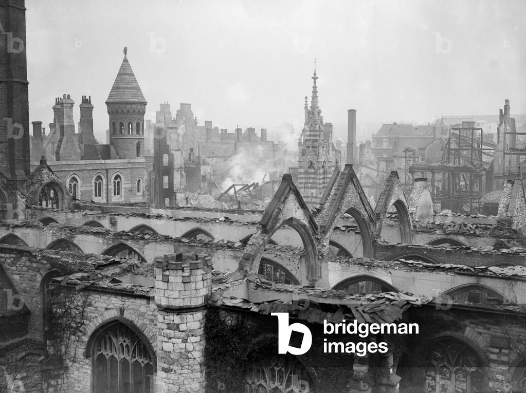 WW2 Air Raid Damage
Bomb damage at Plymouth after an air raid by the German Luftwaffe.
Circa 1941.