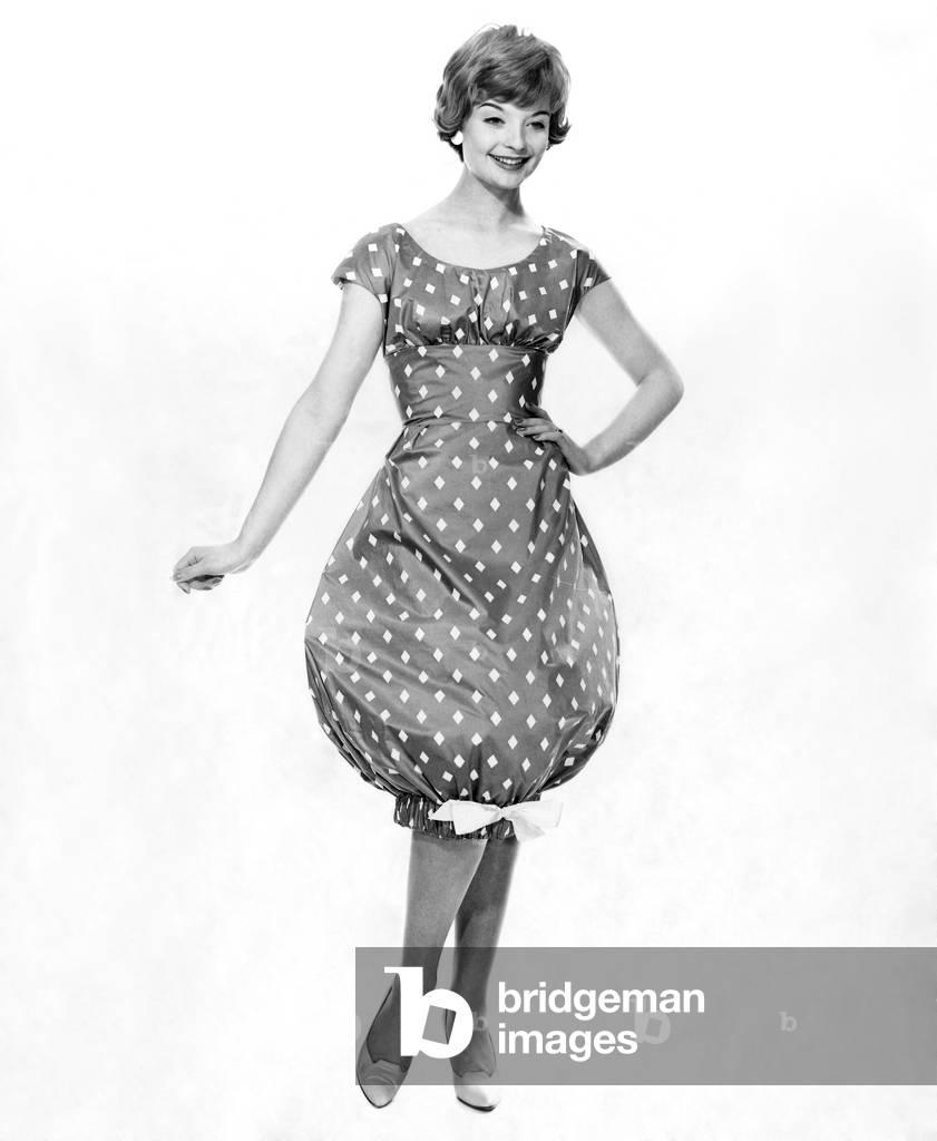 Reveille Fashions: Balloon Fashion. Anne Green. May 1958 (b/w photo)
