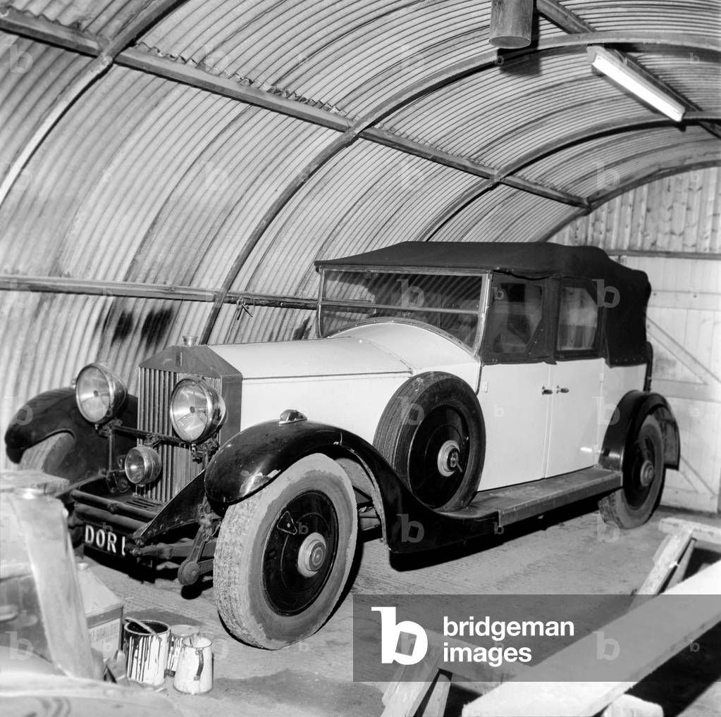 Veteran Rolls Royce car stored in nissen hut, 1963 (b/w photo)