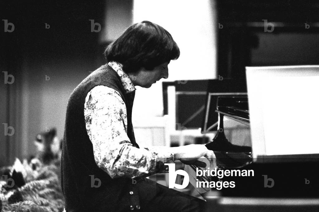 Andre Previn at the City Hall in Newcastle where he will conduct the Northern Sinfonia in a Newcastle Festival concert, 4th October 1971 (b/w photo)