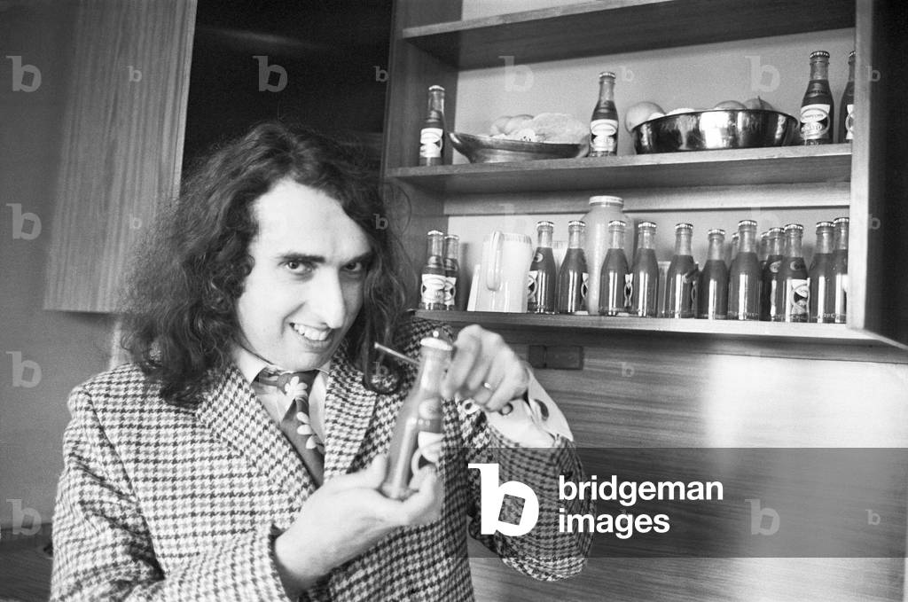 Tiny Tim (born Herbert Khaury; April 12, 1932 - November 30, 1996) was an American singer, ukulele player, and musical archivist. He was most famous for his rendition of 