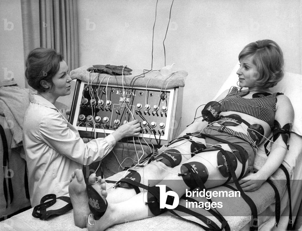 Paula Byrne operating the machine on actress Alison Frazer. January, 1968