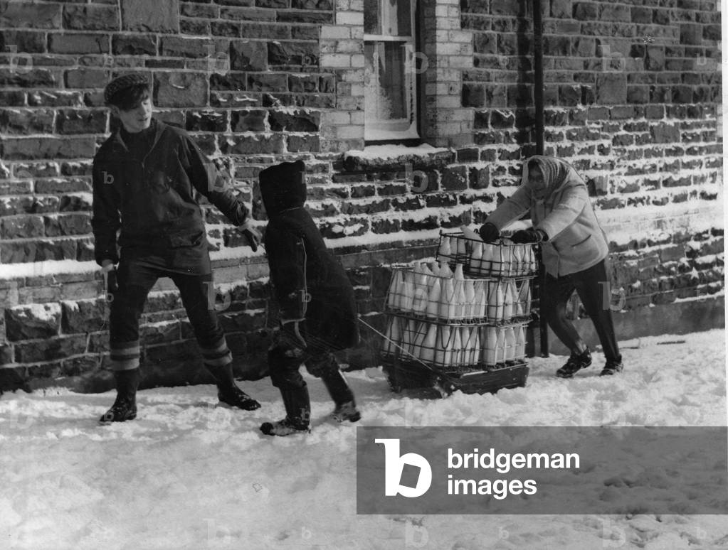 Iced milk van, Llanbradach, December 1964