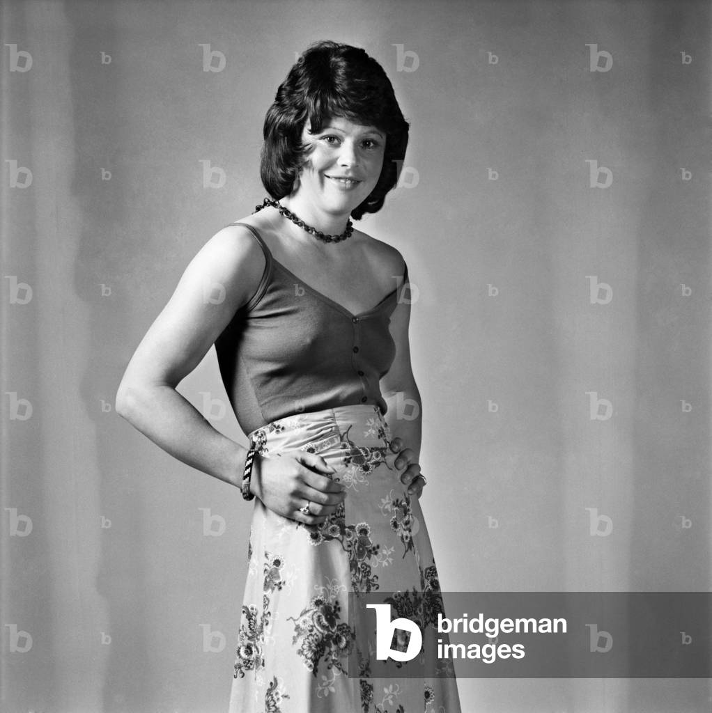 Lady Jockey Brook Sanders in the Daily Mirror Studio, March 1975 (b/w photo)