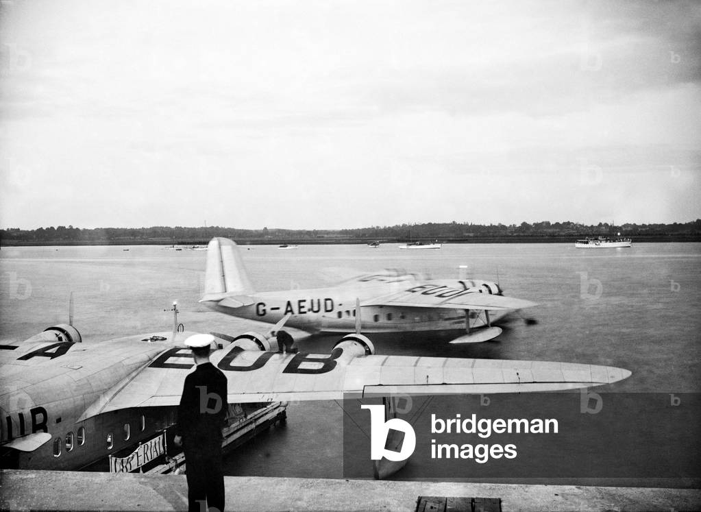 Series of images for Daily Herald Feature flight to Australia, 26th June 1938 (b/w photo)