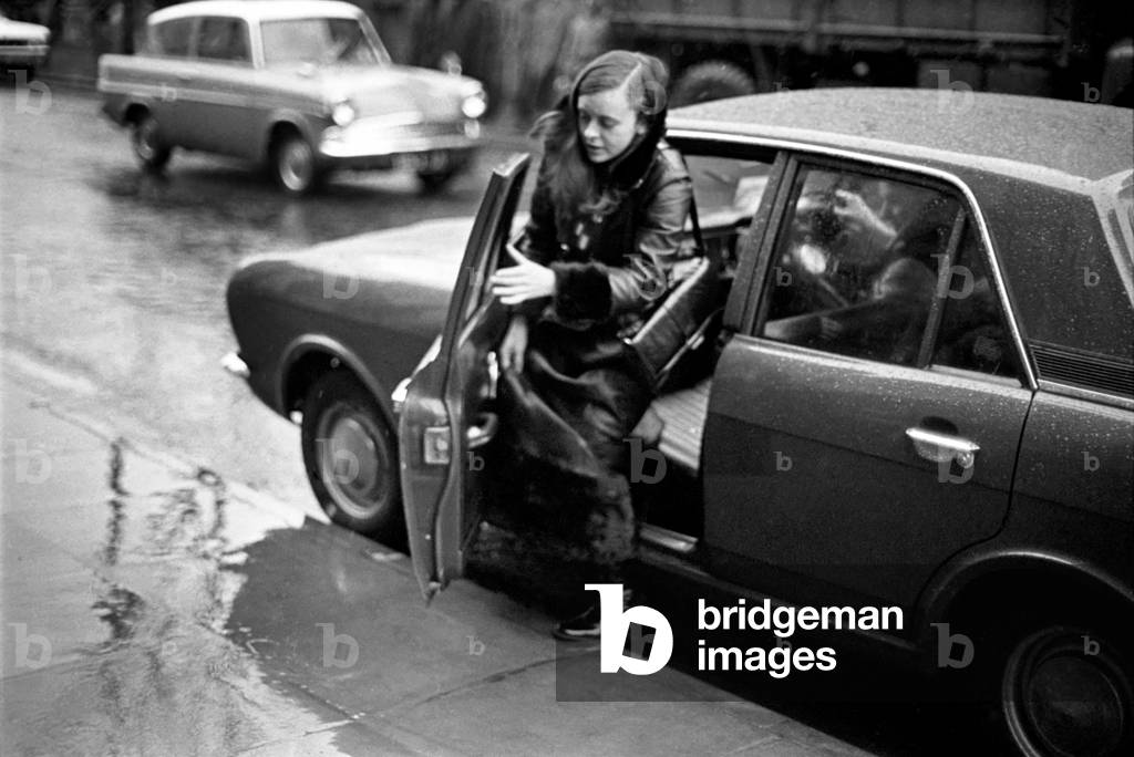 Bernadette Devlin arriving for the court case in Londonderry, Northern Ireland
December 1969