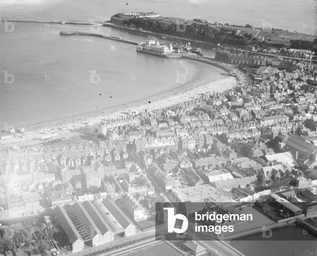 Aerial view of Weymouth, 29/09/1926 (b/w photo)