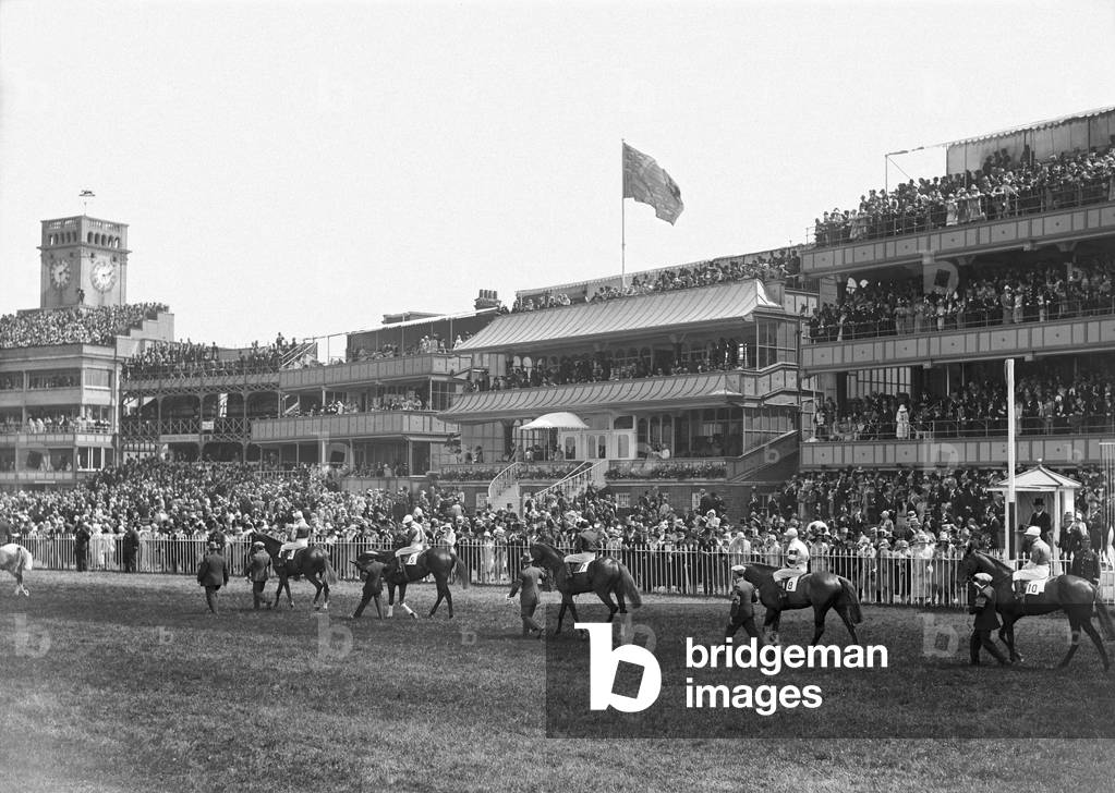General scenes during the second day of Ascot, June 1927 (b/w photo)