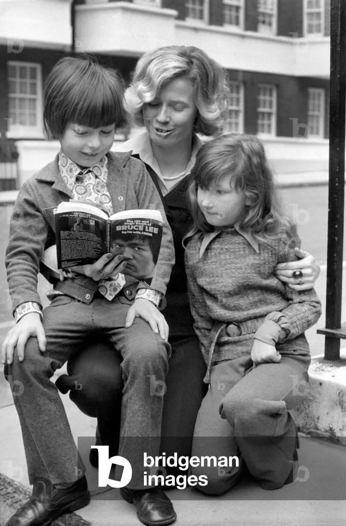 Mrs. Kung Fu, Linda Lee widow of the late Bruce Lee arrived in this country this morning from the USA, to promote her book 