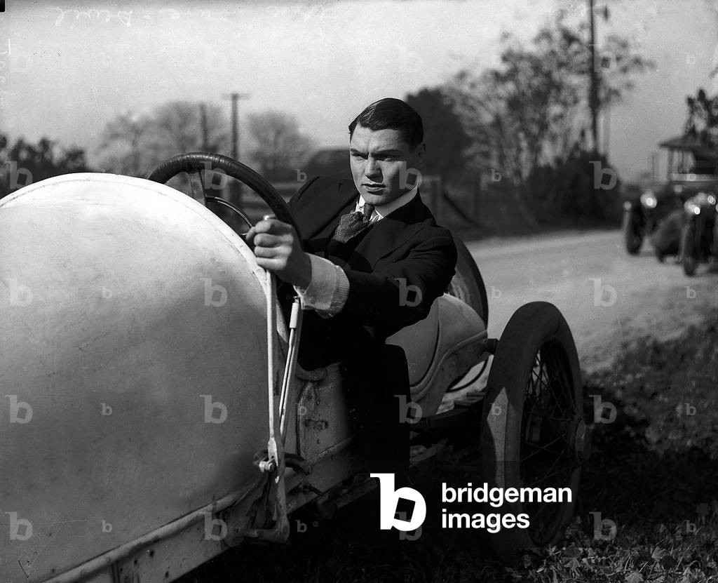 Birthday - Jack Dempsey born 24 June 1895 American boxer Jack Dempsey is born in Manassa, Colorado. Known as the 'Manassa Mauler' he wins the world heavyweight title in 1919 beating Jess Willard from Kansas. Jack Dempsey in film 