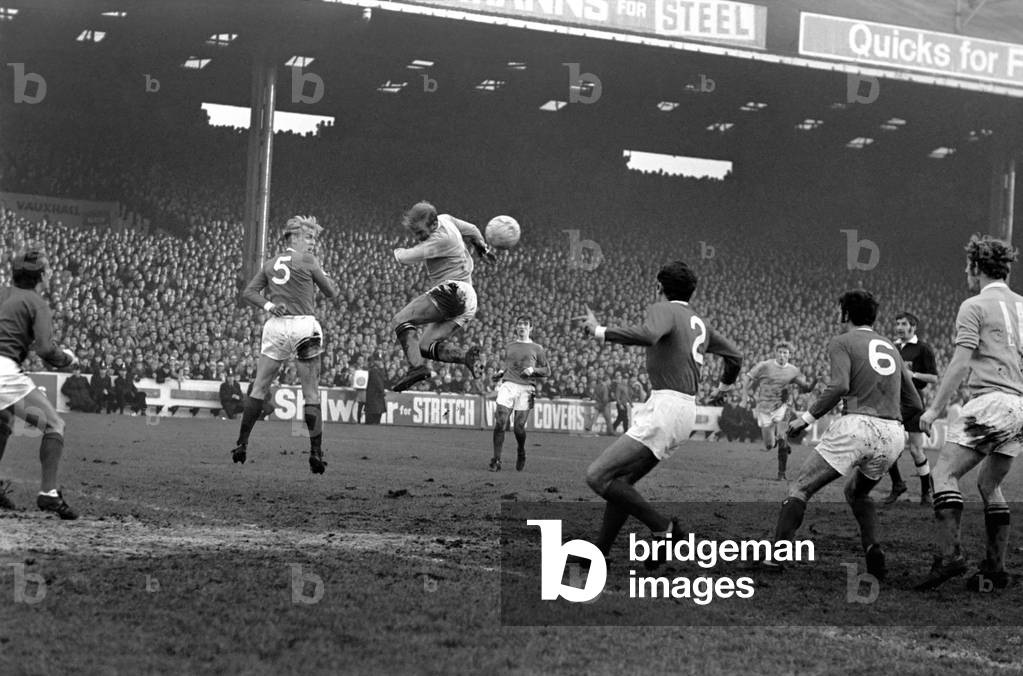 Sport: Football: English League Division One Manchester City 4 v. Manchester United. Action from the match. December 1969 (photo)