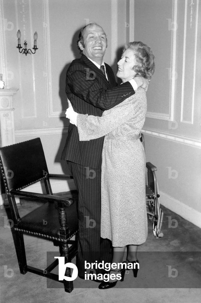 Henry Cooper is the patient and Dame 