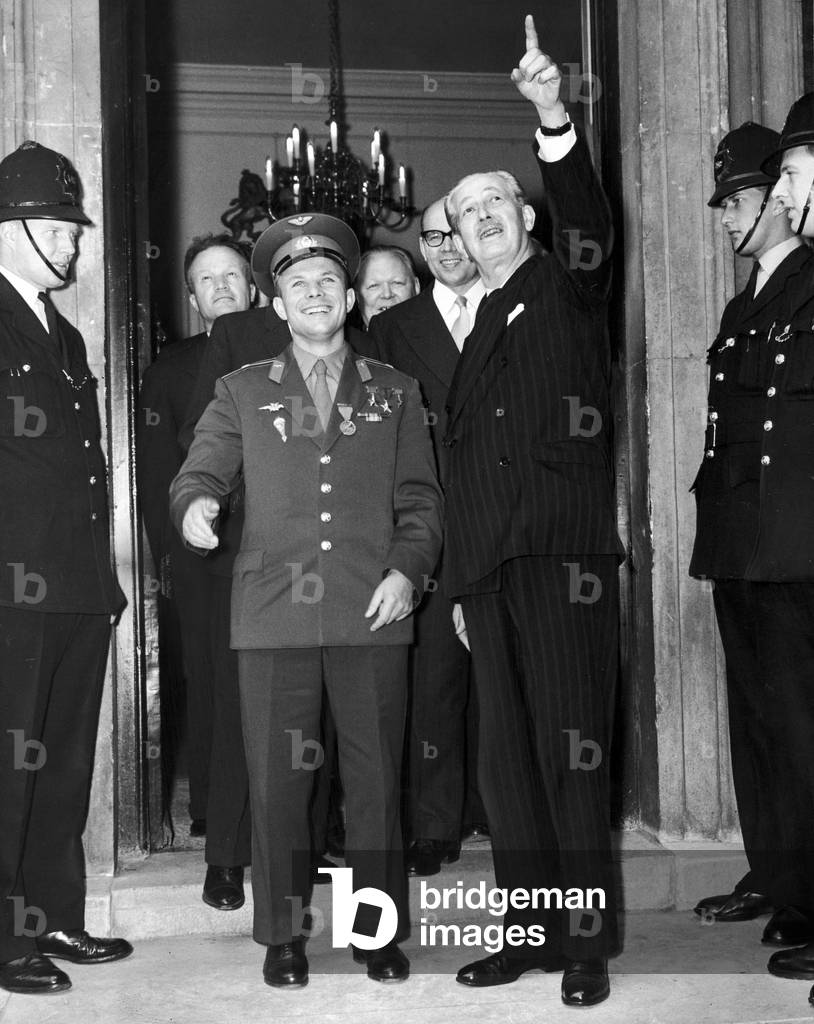 Yuri Gagarin and Prime Minister Harold Macmillan on the steps of Admiralty House, 13th July 1961 (b/w photo)