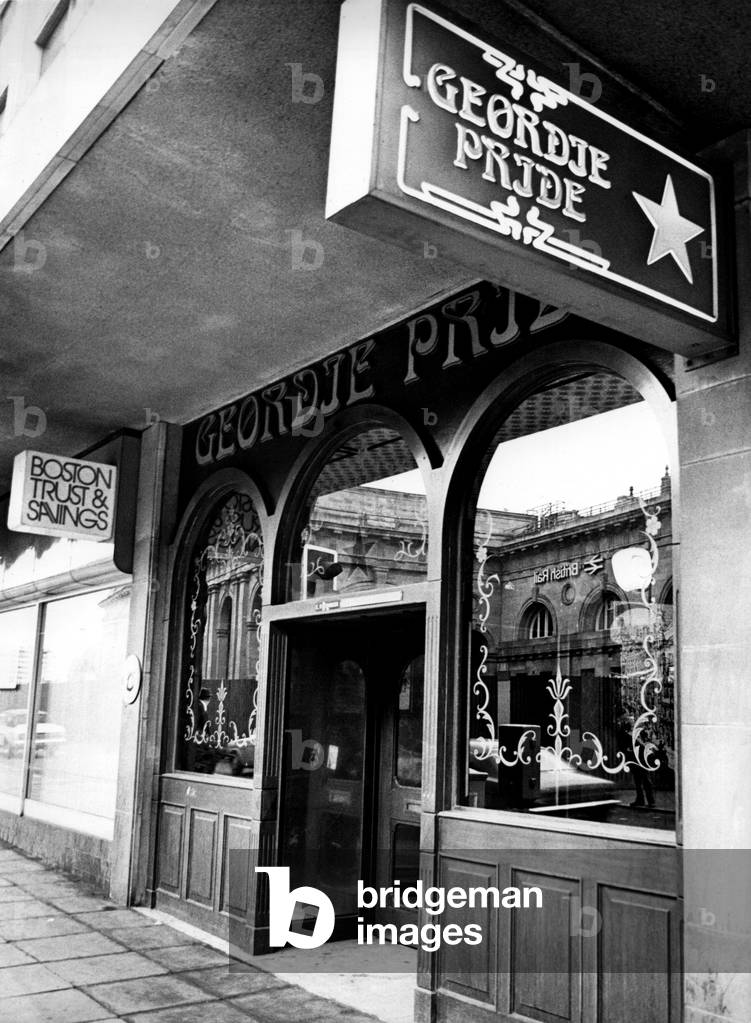 Newcastle public houses (pubs / pub) - Geordie Pride. 8th December, 1979 (b/w photo)