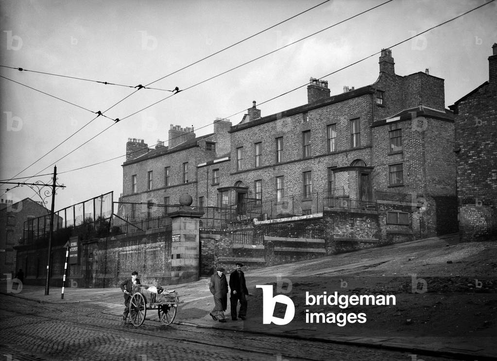 The Streets of Liverpool in 1949 (b/w photo)