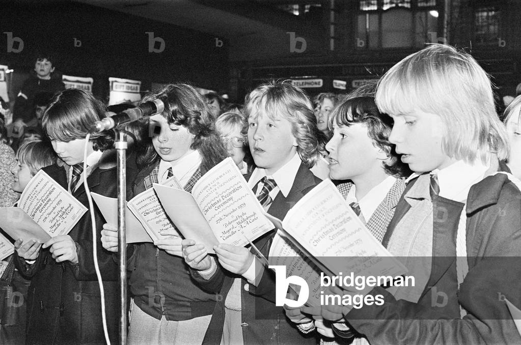 Middlesbrough Christmas Lights switched on by Mayor, Middlesbrough, North Yorkshire, 27th November 1979 (b/w photo)