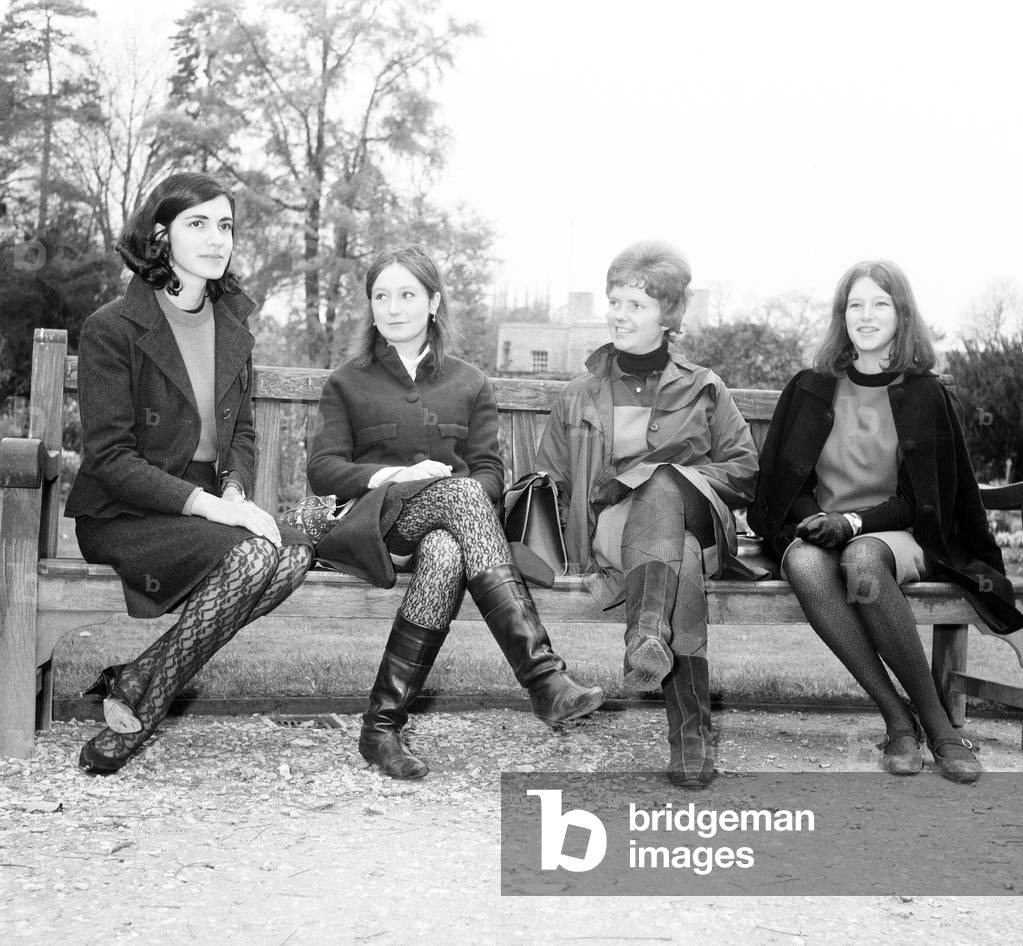 Students from St Hilda's College, Oxford University, November 1965 (b/w photo)