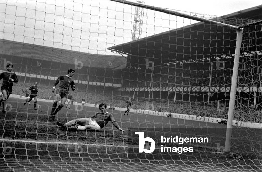English League Division One match at Goodison ParkEverton 0 v Liverpool 3. Action from the match. December 1969 (photo)